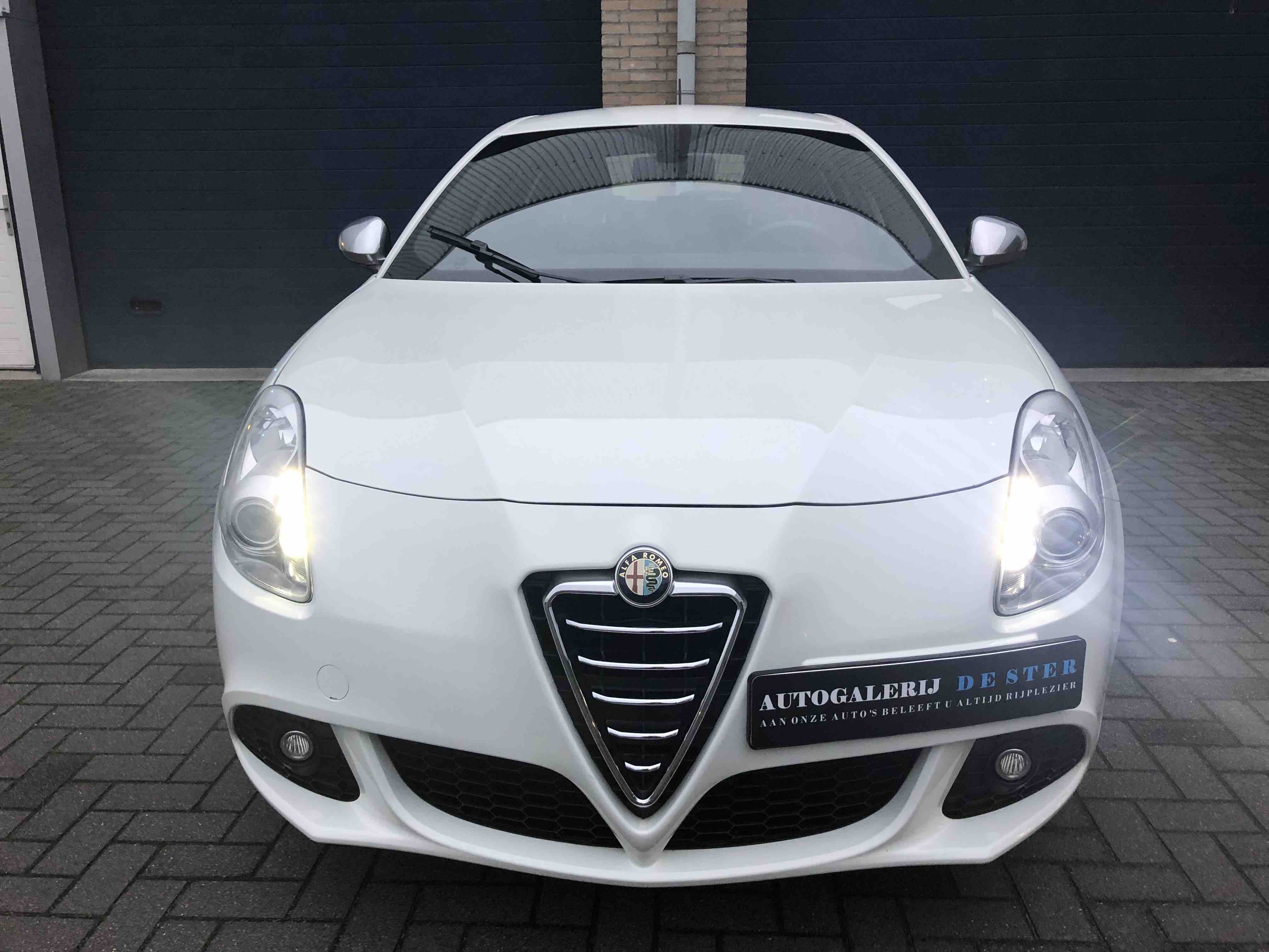 Alfa Romeo Giulietta 1.4T Distinctive